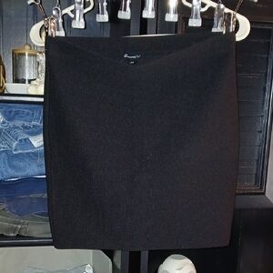 Forever 21 Elegant Black Mini Skirt